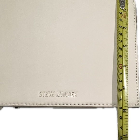 NWOT Steve Madden Kayla box bag with drawstring pouch. Bone color. - Picture 7 of 15